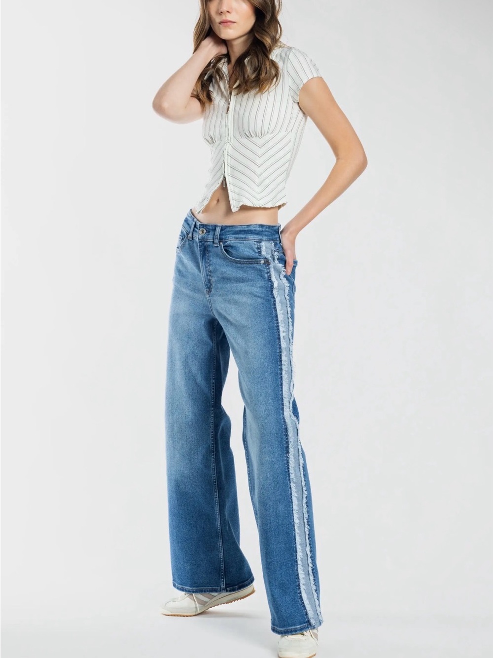 Enjean Women’s Blue Wide-Leg Jeans with Frayed Side Stripe